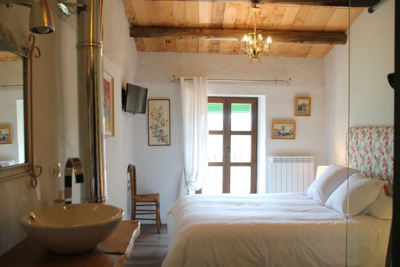 לינה וארוחת בוקר Granollers de Florejacs La Casa Dels Ocells (Adults Only) מראה חיצוני תמונה